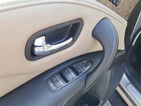 Used 2023 INFINITI QX80 Premium Select w/ Cargo Package image 14