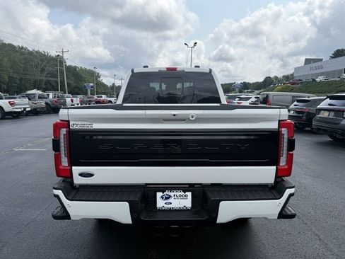 New 2026 Ford F250 Platinum AWD/4WD image 4