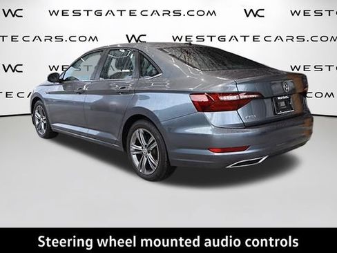 Used 2021 Volkswagen Jetta R-Line w/ R-Line Cold Weather Package FWD image 5