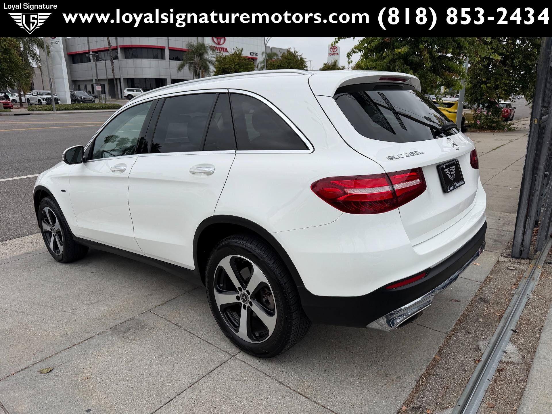 Used 2019 Mercedes-Benz GLC 350e 4MATIC image 5