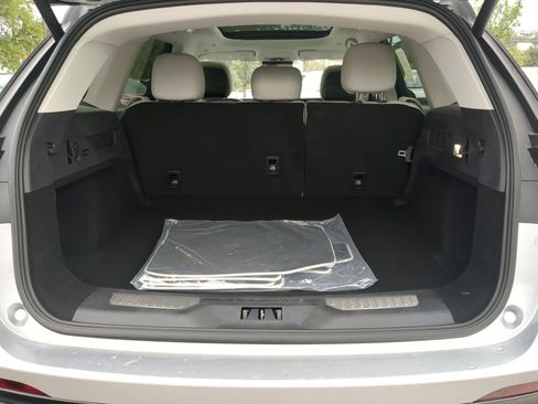 New 2026 Lincoln Nautilus Premier w/ Equipment Group 102A image 23