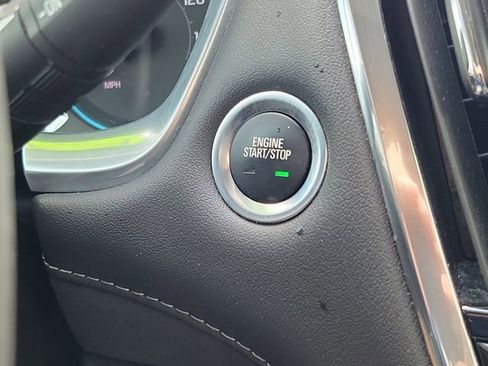 Used 2021 Chevrolet Traverse High Country FWD image 24