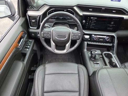Used 2023 GMC Sierra 1500 Denali w/ Denali Reserve Package AWD/4WD image 28