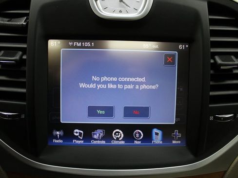 Used 2014 Chrysler 300 C w/ Beats Audio Group image 40