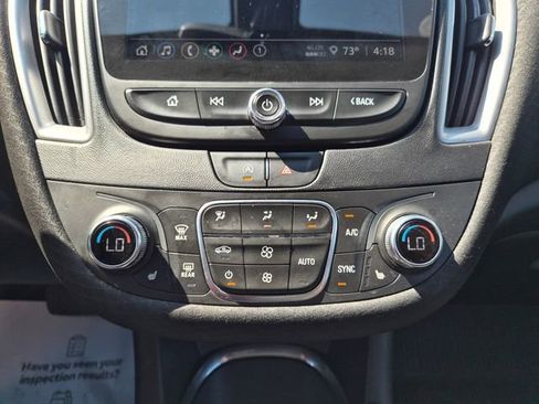 Used 2022 Chevrolet Malibu LT FWD image 25