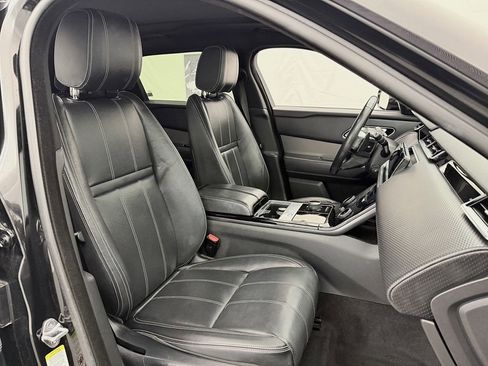 Used 2018 Land Rover Range Rover Velar S image 42