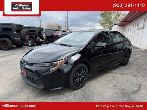 Used 2023 Toyota Corolla LE FWD image 7