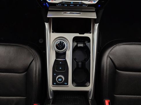 Used 2023 Ford Explorer Limited w/ Equipment Group 301A image 37