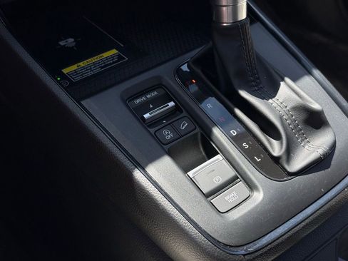 Used 2025 Honda CR-V EX-L image 37
