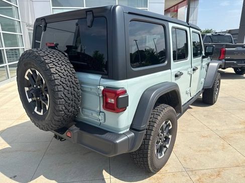 Used 2024 Jeep Wrangler Unlimited Rubicon 4xe AWD/4WD image 7