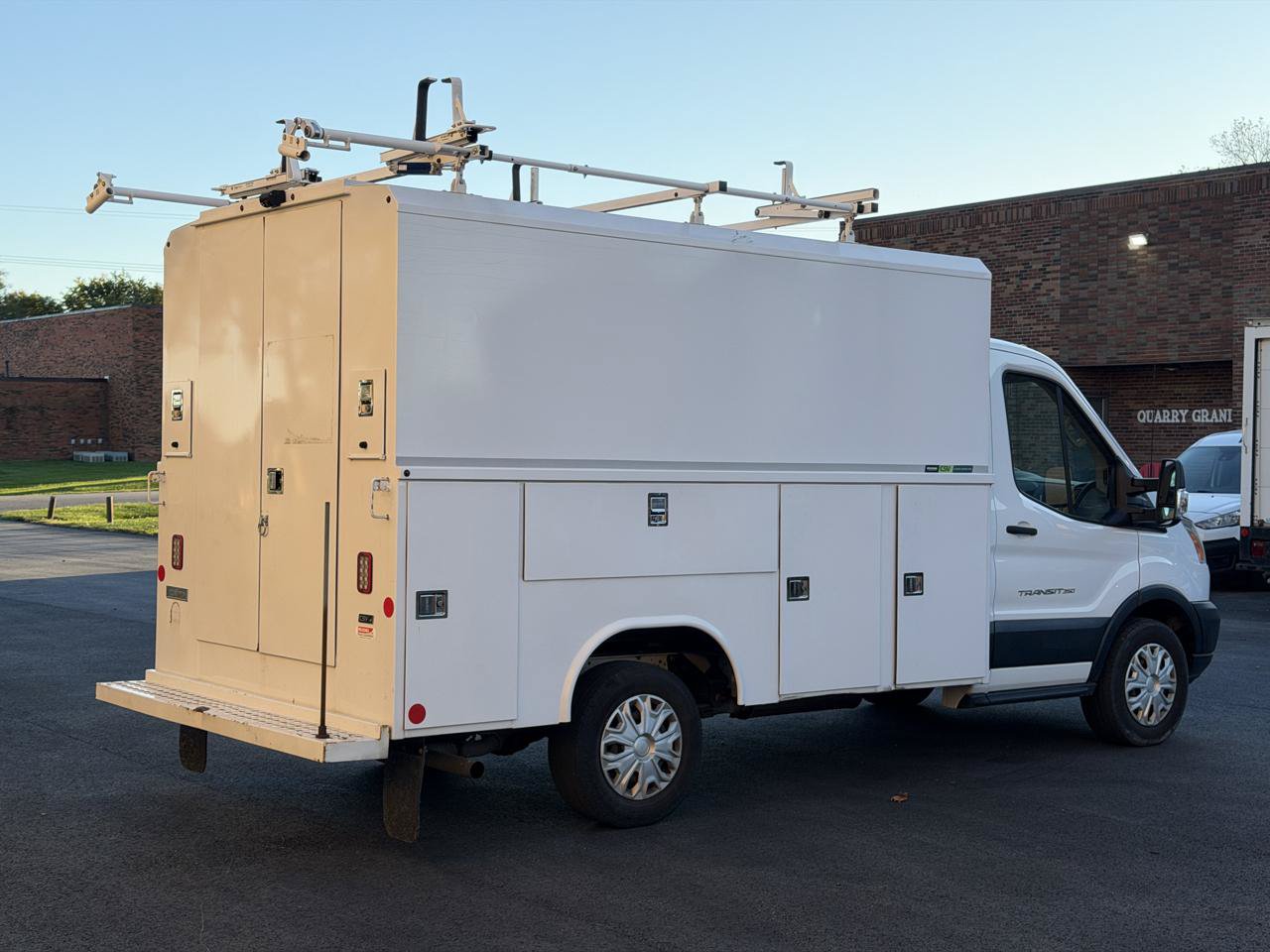 Used 2019 Ford Transit 350 138 w/ Interior Upgrade Package RWD image 5