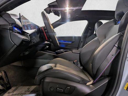 New 2026 BMW M5 w/ Executive Package image 4