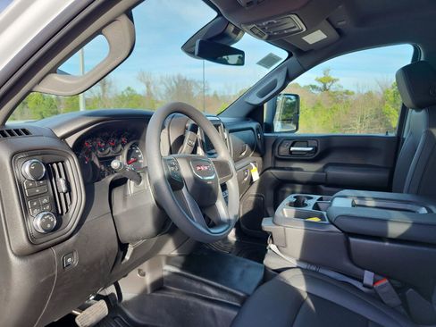 New 2026 GMC Sierra 3500 Pro image 11