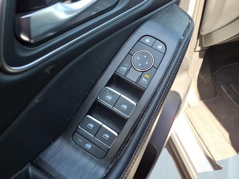 Used 2025 Nissan Rogue Platinum w/ Platinum Premium Package AWD/4WD image 13