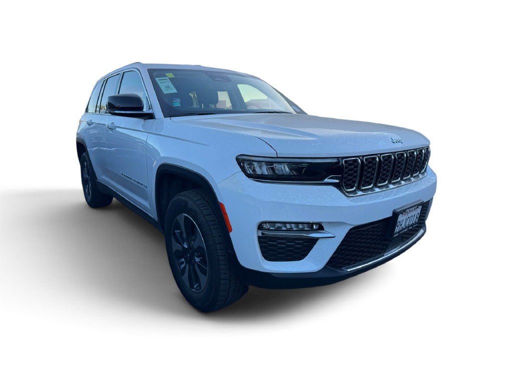 Used 2023 Jeep Grand Cherokee 4WD 4xe image 13