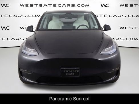 Used 2021 Tesla Model Y Long Range AWD/4WD image 2