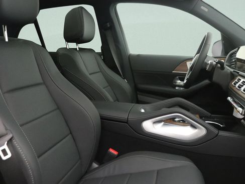 New 2026 Mercedes-Benz GLE 450 4MATIC image 7