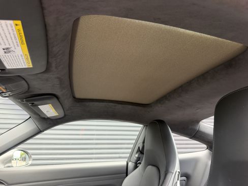 Certified 2018 Porsche 911 Carrera T RWD image 27