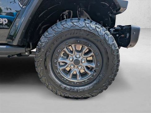 Used 2021 Jeep Wrangler Unlimited Rubicon w/ Dual Top Group AWD/4WD image 22