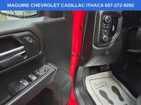Used 2019 Chevrolet Silverado 1500 Custom w/ Custom Value Package AWD/4WD image 27