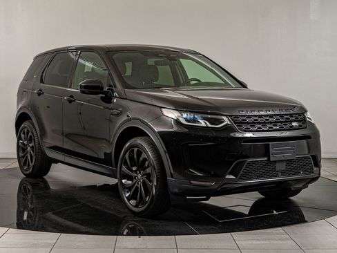 Used 2023 Land Rover Discovery Sport SE image 12