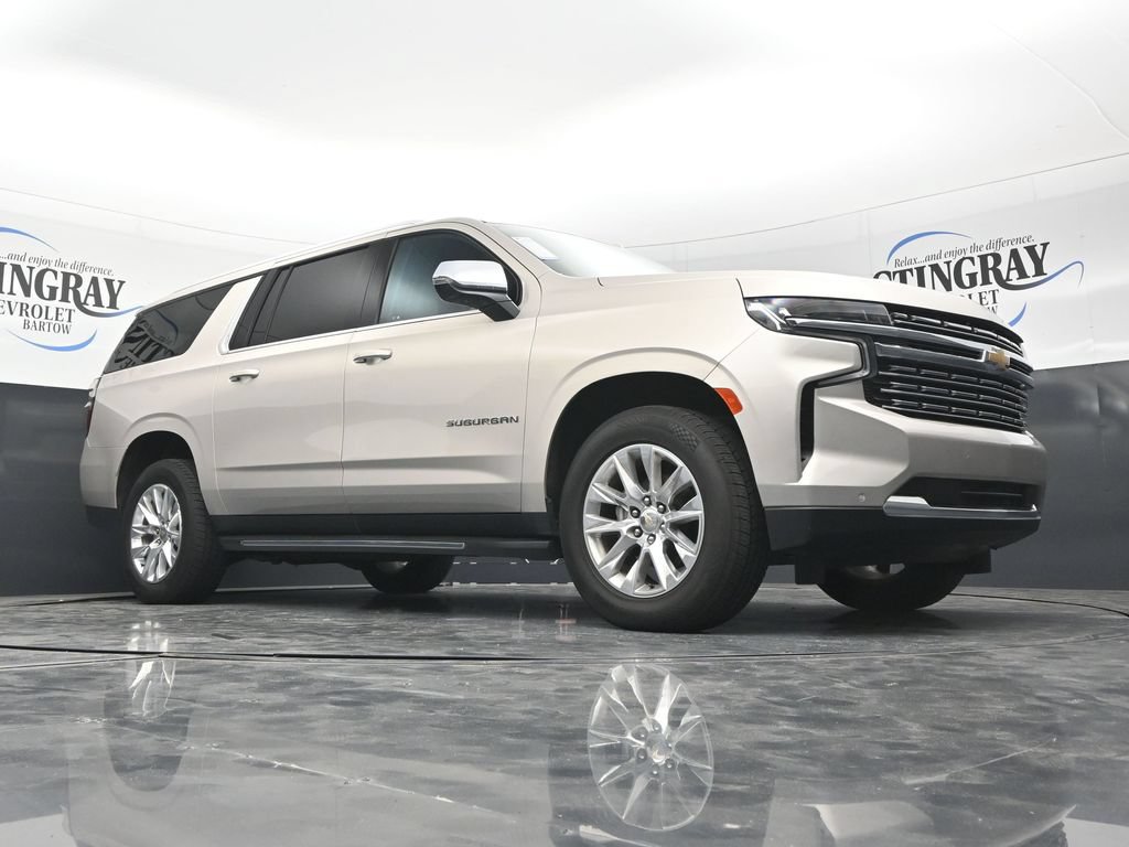 Used 2024 Chevrolet Suburban Premier RWD image 29