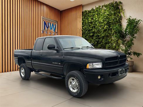 Used 2002 Dodge Ram 2500 Truck 4x4 Quad Cab image 1