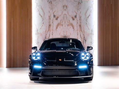 Used 2022 Porsche 911 GT3 image 2