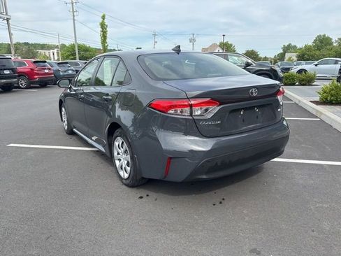Used 2023 Toyota Corolla LE w/ Carpet Mat Package (TMS) FWD image 8
