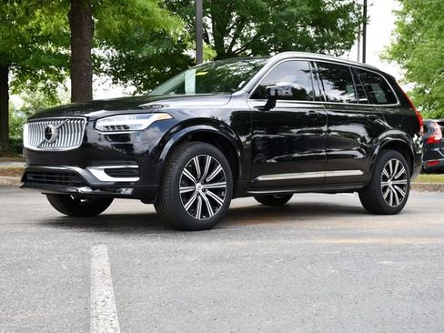 Certified 2023 Volvo XC90 B5 Plus w/ Protection Package Premier AWD/4WD image 3