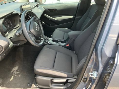 Used 2024 Toyota Corolla LE FWD image 7