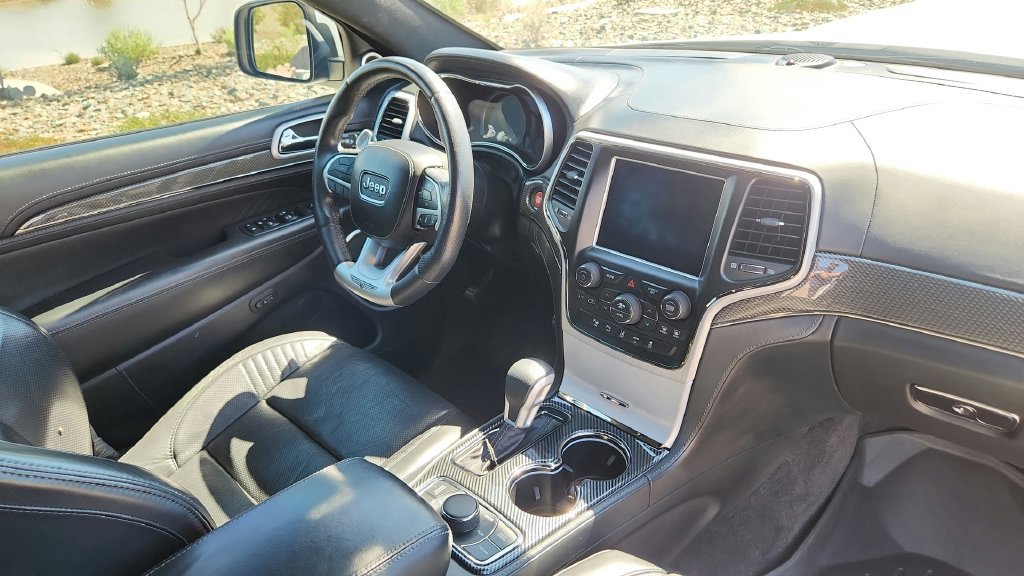 Used 2018 Jeep Grand Cherokee Trackhawk AWD/4WD image 36