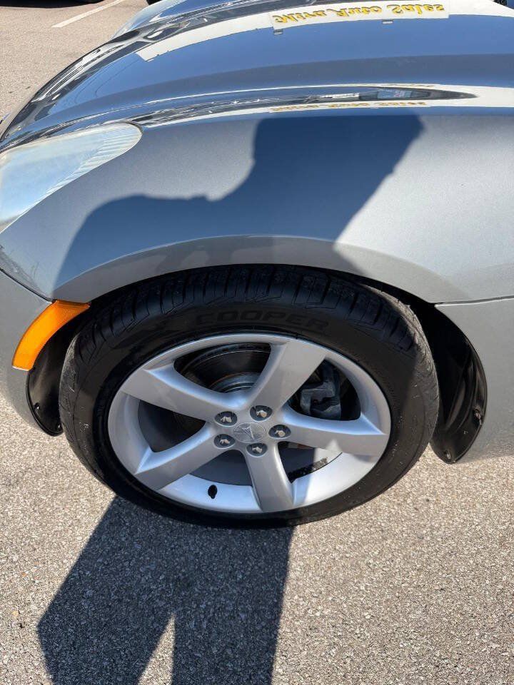 Used 2006 Pontiac Solstice Convertible w/ Premium Package RWD image 30
