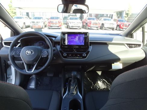 New 2026 Toyota Corolla SE FWD image 15
