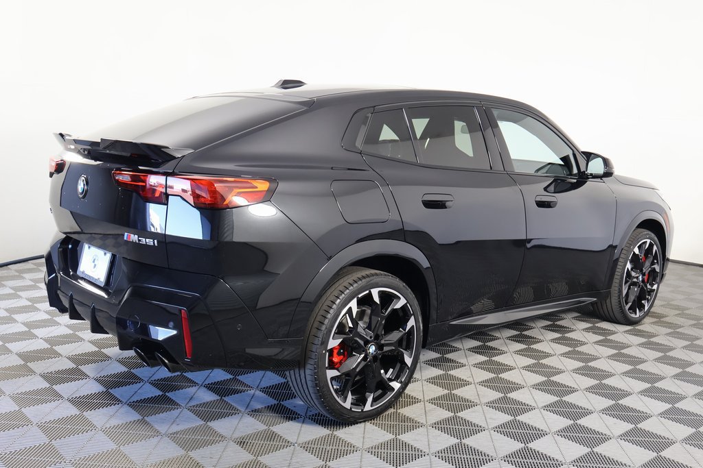 New 2026 BMW X2 M35i w/ Technology Package AWD/4WD image 2
