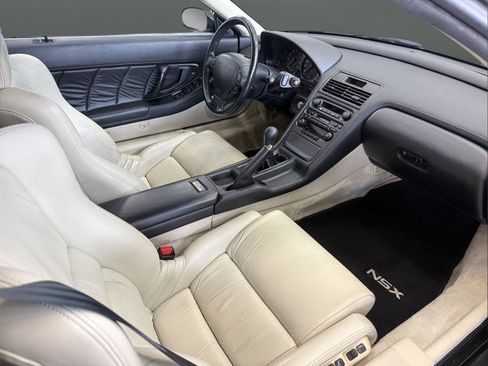 Used 1991 Acura NSX RWD image 5