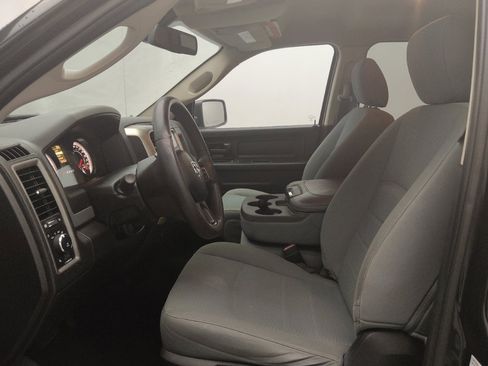 Used 2019 RAM 1500 Express RWD image 17