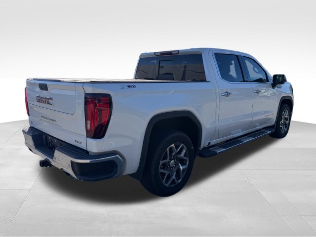 Used 2023 GMC Sierra 1500 SLT w/ SLT Premium Plus Package AWD/4WD image 5