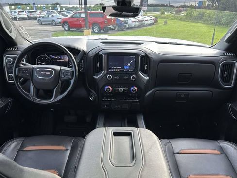 Used 2021 GMC Sierra 2500 AT4 w/ AT4 Premium Plus Package AWD/4WD image 20