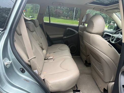 Used 2008 Toyota RAV4 Limited AWD/4WD image 19
