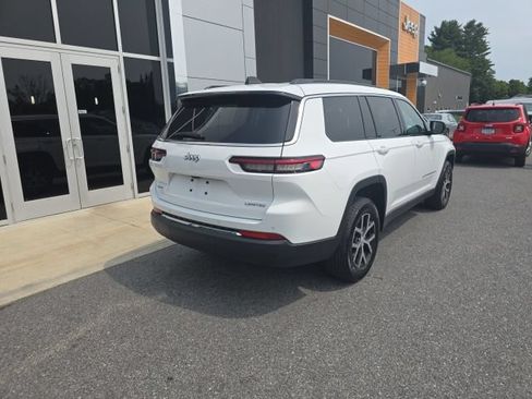 Certified 2025 Jeep Grand Cherokee L Limited AWD/4WD image 6