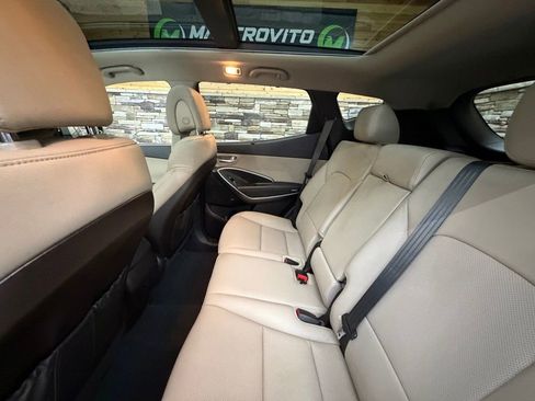 Used 2017 Hyundai Santa Fe Sport image 30