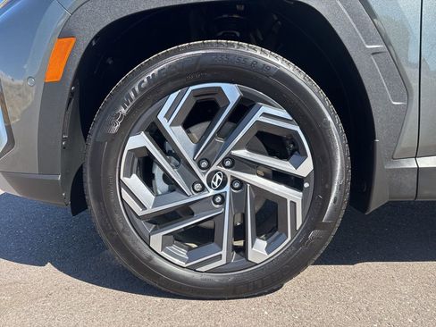 Certified 2025 Hyundai Tucson Limited image 35