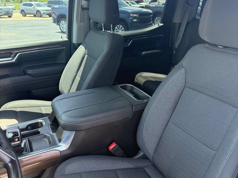 Used 2023 Chevrolet Silverado 1500 LT AWD/4WD image 53