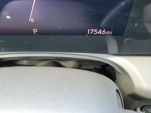 Used 2024 Buick Encore GX Preferred FWD image 28