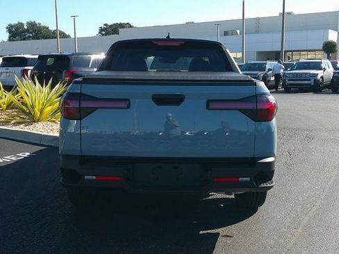 Certified 2024 Hyundai Santa Cruz SE image 17