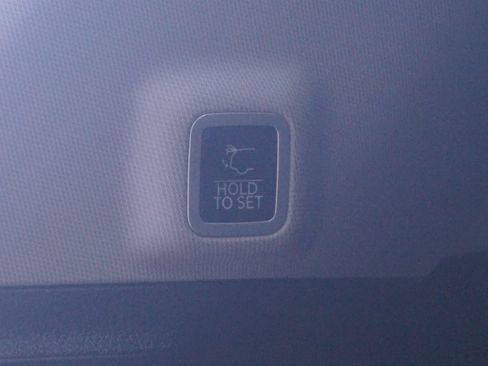 Used 2023 Jeep Grand Cherokee 4WD 4xe w/ Luxury Tech Group II image 20