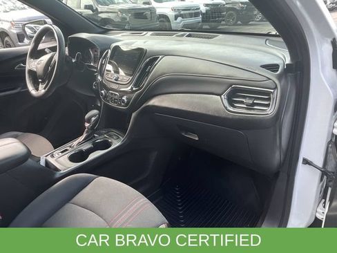 Certified 2022 Chevrolet Equinox RS w/ Infotainment Package AWD/4WD image 29