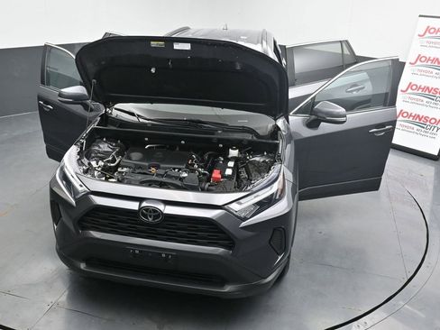 Used 2023 Toyota RAV4 XLE image 40