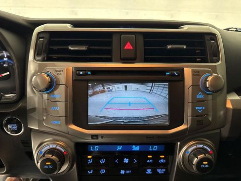 Used 2016 Toyota 4Runner Limited AWD/4WD image 45